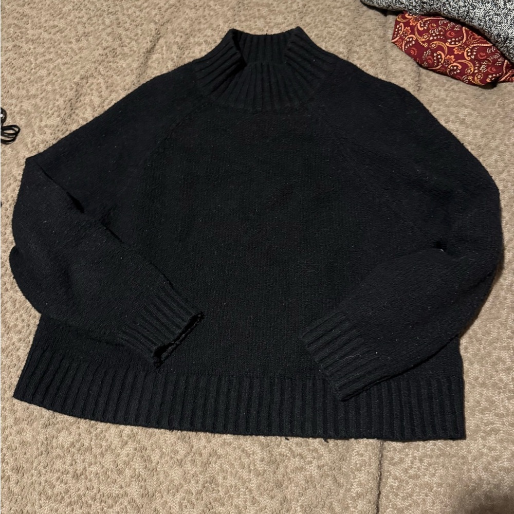 Old Navy Black Turtleneck Sweater